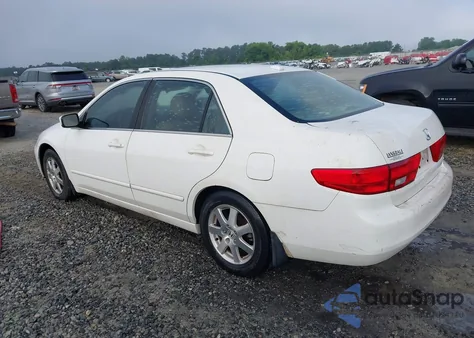 2005 Honda Accord 3.0 Ex z USA, uszkodzony, nr VIN 1HGCM66575A045771